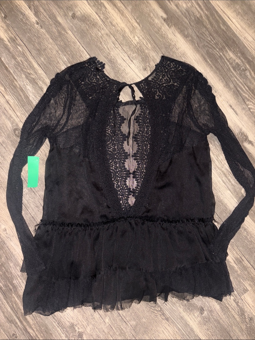 FREE PEOPLE Open back sheer black blouse - medium - Picture 4 of 4